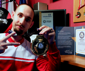 Photos: Medal and Guinness WR Certificate [2022]